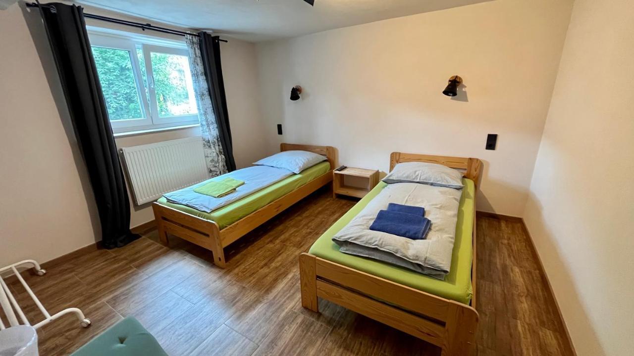 Franky House Am Nuerburgring Bed & Breakfast Quiddelbach Exterior photo